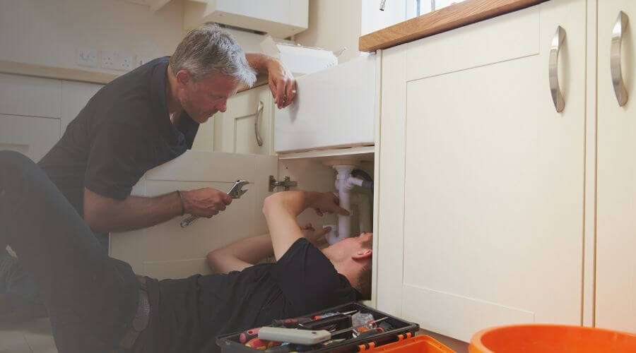 Professional burst pipe repair services in San Diego, TX